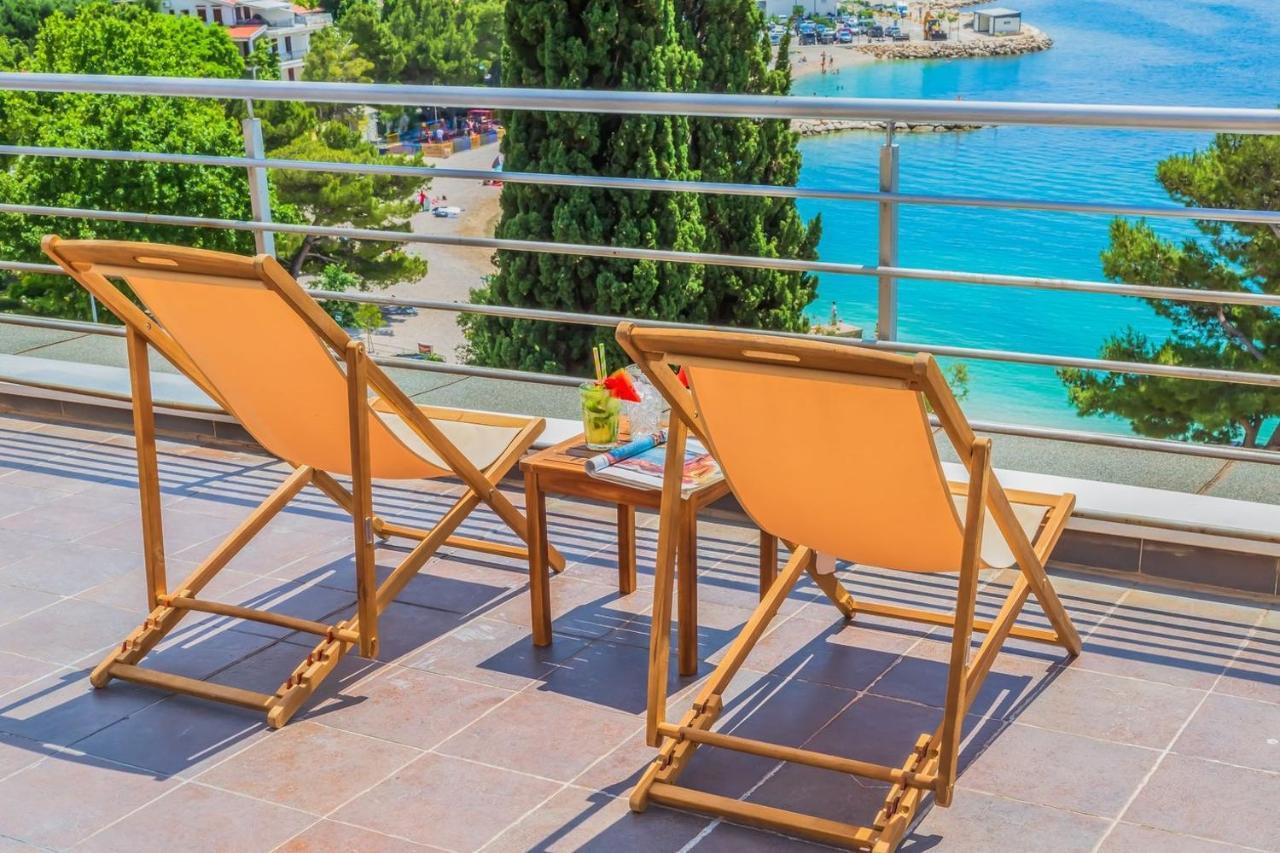 Motel Ljetni Raj Baška Voda エクステリア 写真